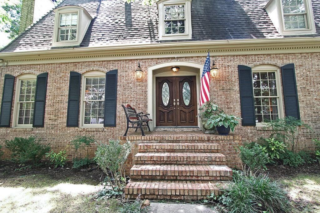 60 River Court Parkway, Sandy Springs, GA 30328 — most recent listing photo