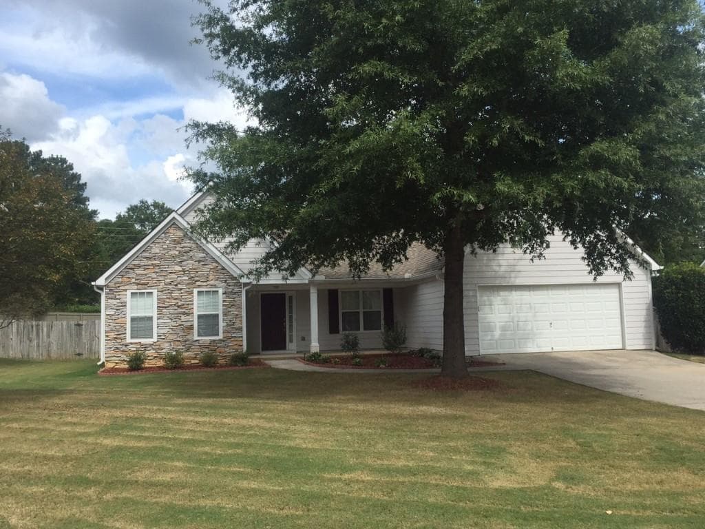 5253 Autumn Run Drive, Powder Springs, GA 30127 — most recent listing photo