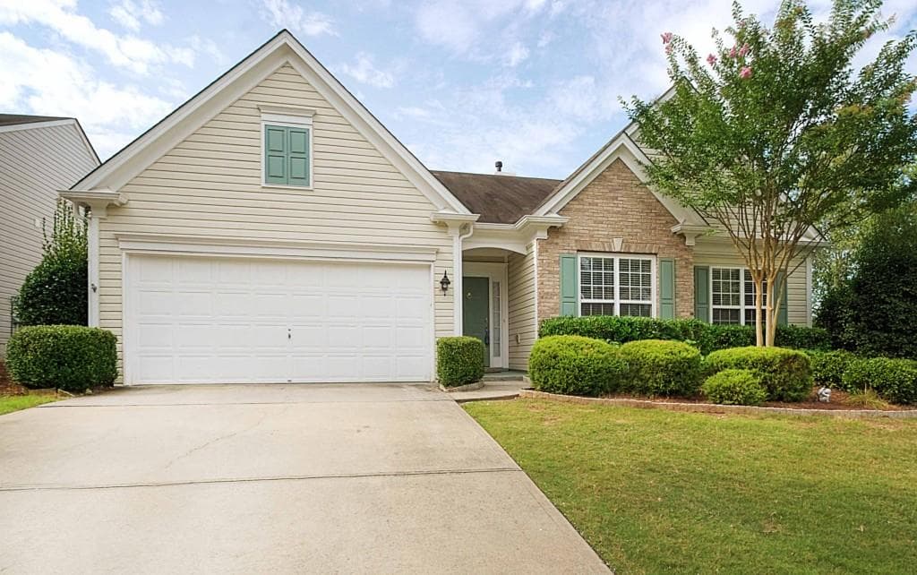 6695 Waveland Drive, Cumming, GA 30040 — most recent listing photo
