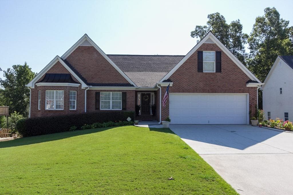 6 bedroom, 4,099 sq ft single family residence sold at 795 Sunset Ridge Lane, Lawrenceville, GA 30045