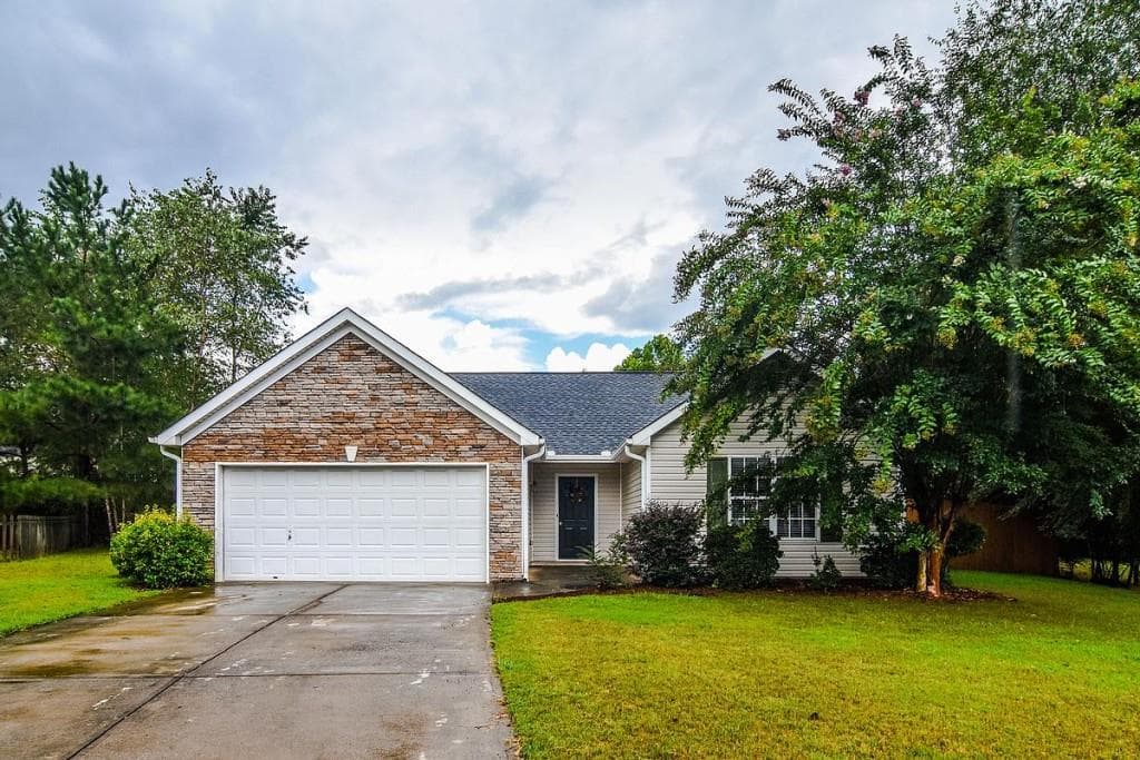 413 Waltham Lane, Sugar Hill, GA 30518 — most recent listing photo
