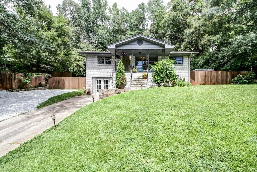3 bedroom, 1,529 sq ft single family residence sold at 2750 Flagstone Drive, Atlanta, GA 30316