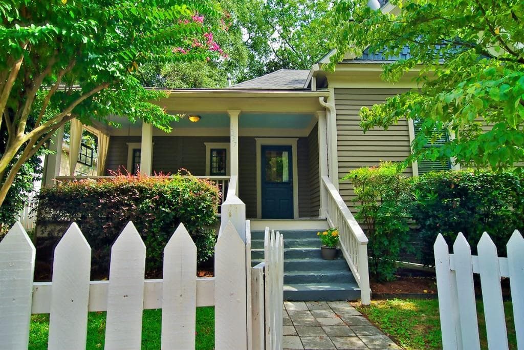 2 bedroom, 1,308 sq ft single family residence sold at 1257 McPherson Avenue, Atlanta, GA 30316