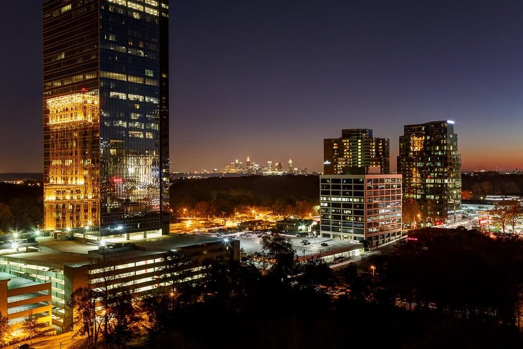 2 bedroom, 1,230 sq ft condominium sold at 3481 Lakeside Drive 1806, Atlanta, GA 30326