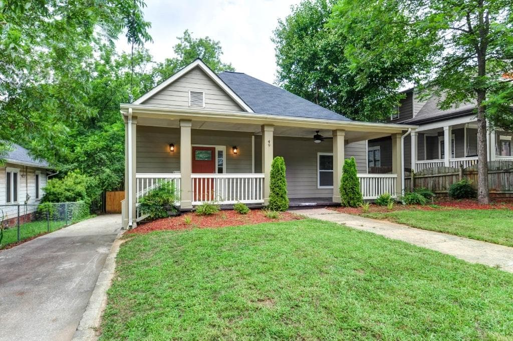 4 bedroom, 2,653 sq ft single family residence sold at 49 Warren Street, Atlanta, GA 30317