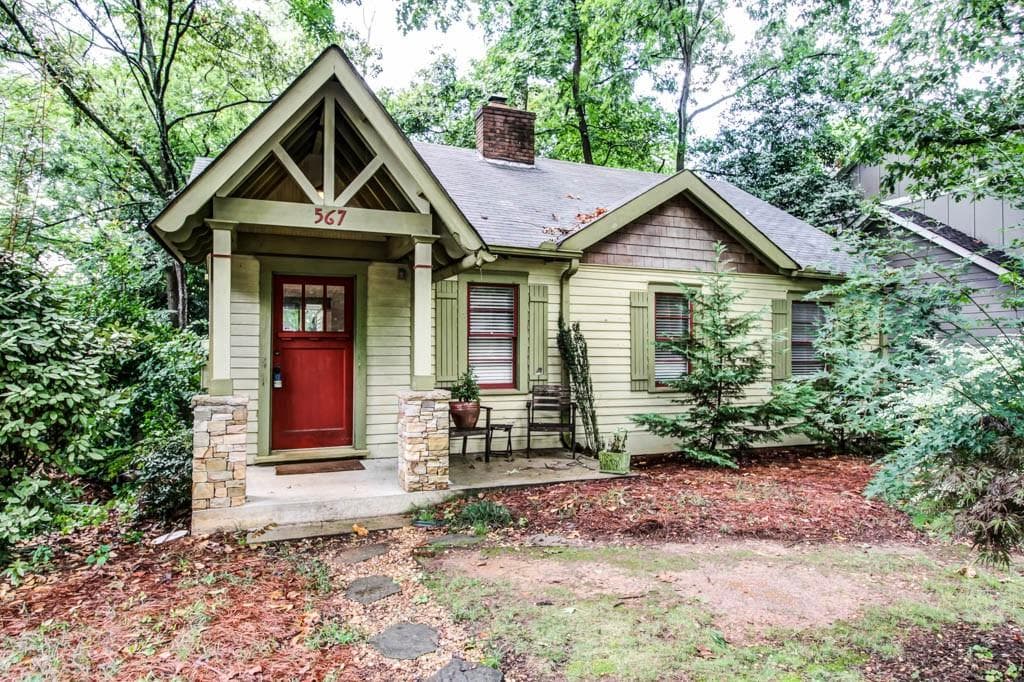 2 bedroom, 1,094 sq ft single family residence sold at 567 Glenwood Place, Atlanta, GA 30316