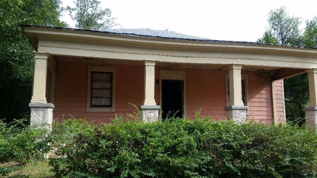 1,371 sq ft single family residence sold at 585 Parsons Street, Atlanta, GA 30314