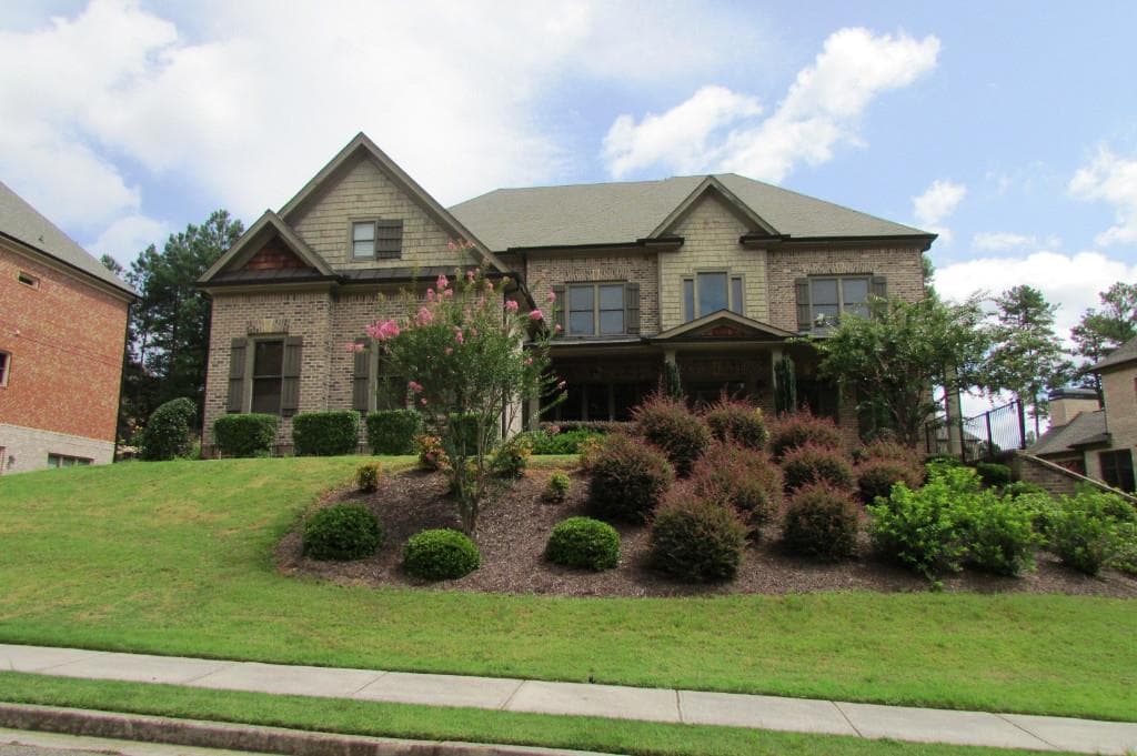 2729 Kelly Cove Drive, Buford, GA 30519 — most recent listing photo