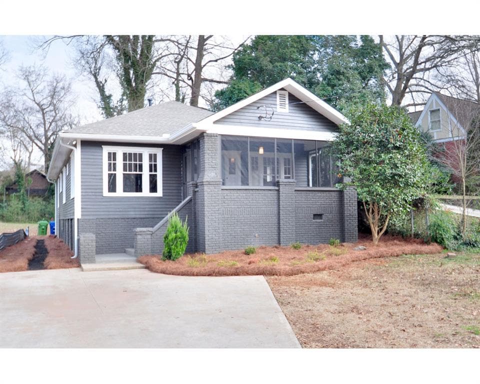 3 bedroom single family residence sold at 1102 Woodland Avenue, Atlanta, GA 30316