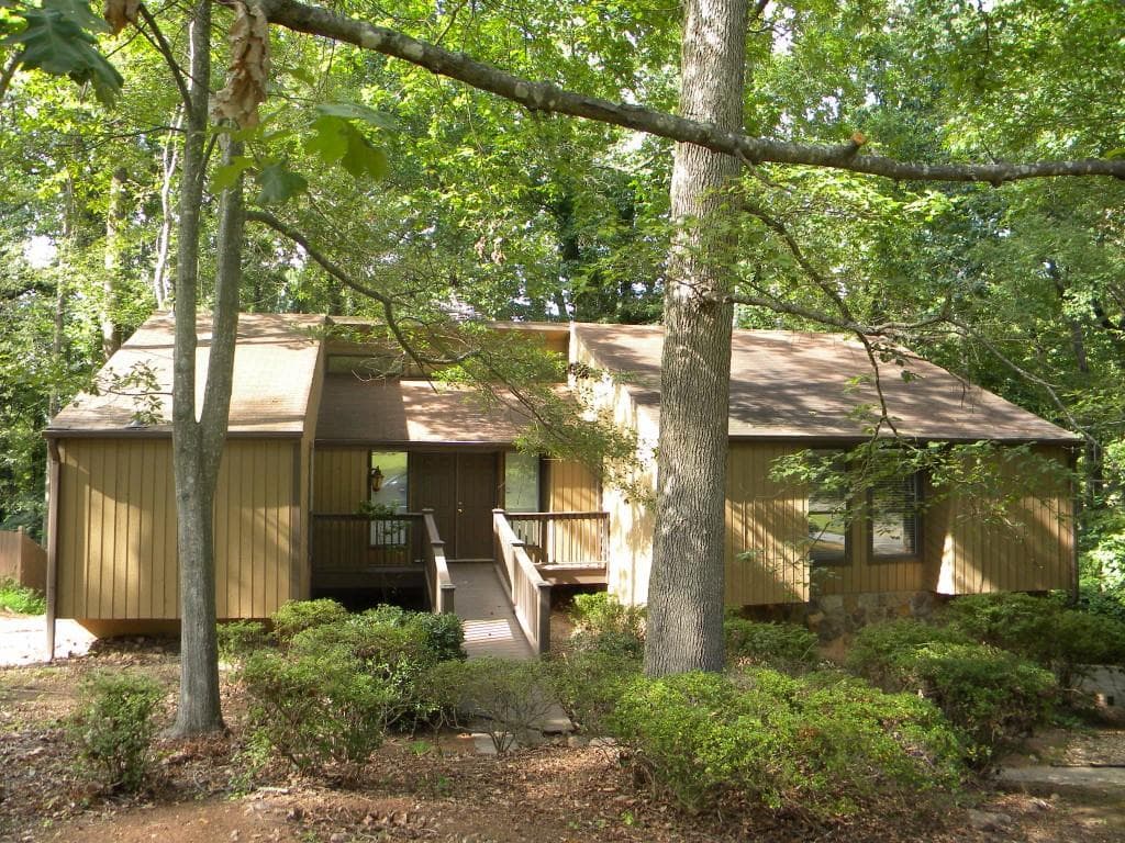 4 bedroom, 2,084 sq ft single family residence sold at 5080 Post Road Pass, Stone Mountain, GA 30088