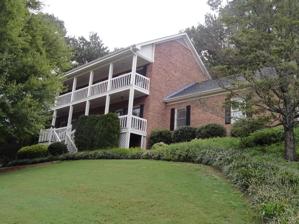 5 bedroom, 4,262 sq ft single family residence sold at 1530 Timberline Trace, Snellville, GA 30078