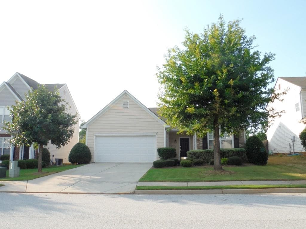 3 bedroom, 1,687 sq ft single family residence sold at 869 Clairidge Elm Trail, Lawrenceville, GA 30046