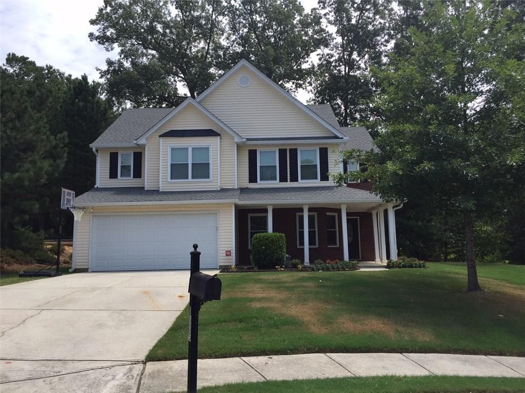 4 bedroom, 2,016 sq ft single family residence sold at 1005 Brighton Cove Trail, Lawrenceville, GA 30043