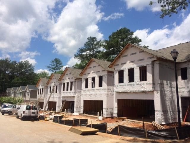 3 bedroom condominium sold at 2861 Jordan Oaks 12, Decatur, GA 30033