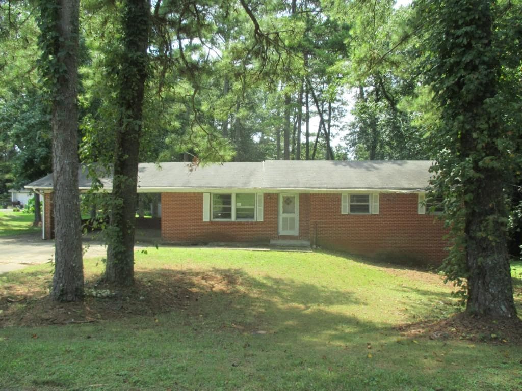 775 Aberdeen Drive, Stone Mountain, GA 30083 — most recent listing photo