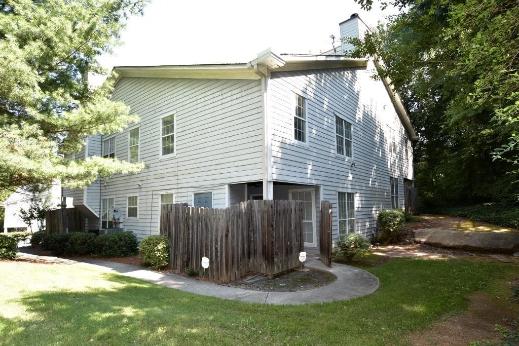 966 Wuthering Way, Norcross, GA 30093 — most recent listing photo