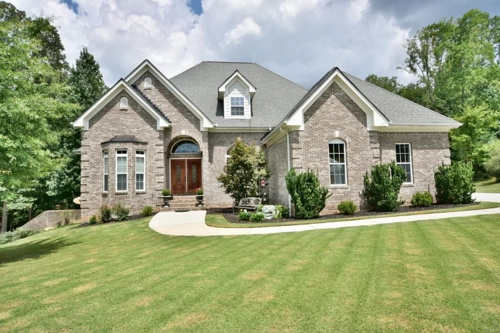 3730 Gin Way, Snellville, GA 30039 — most recent listing photo