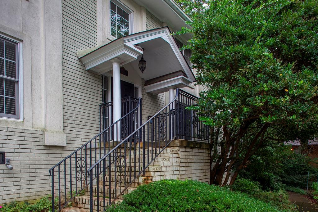 1020 Scott Boulevard C1, Decatur, GA 30030 — most recent listing photo