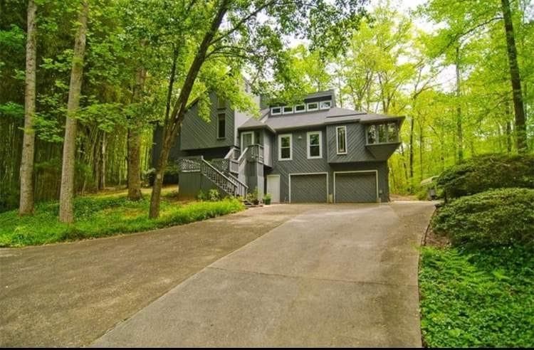 705 Bayliss Drive, Marietta, GA 30068 — most recent listing photo