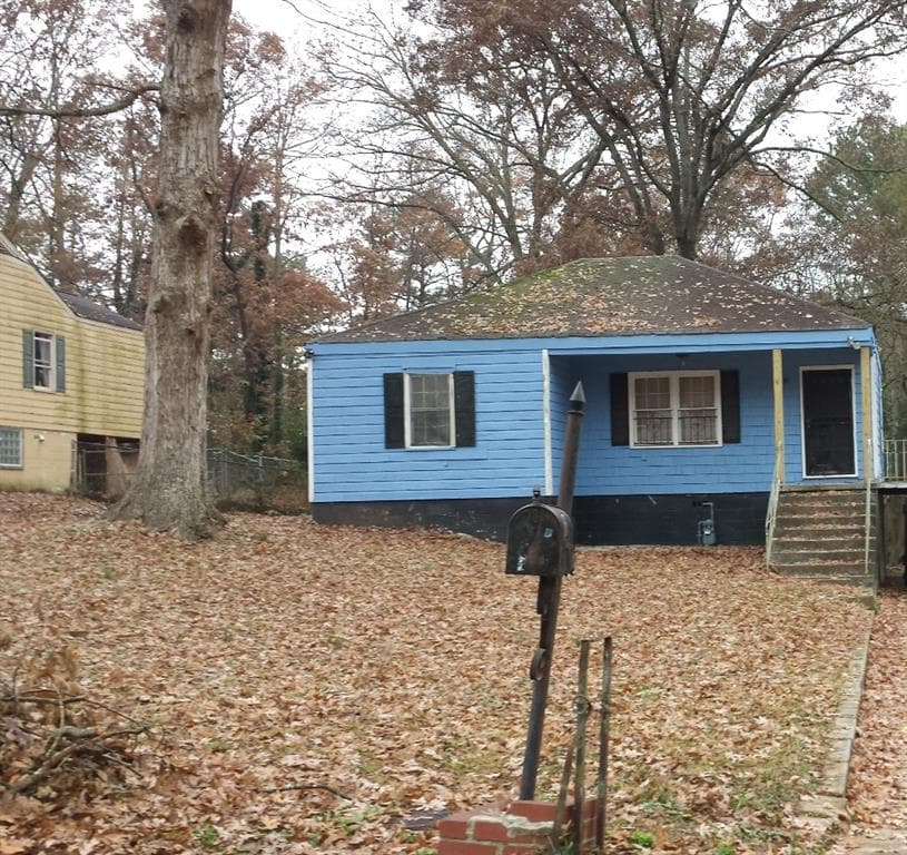 2 bedroom, 804 sq ft single family residence sold at 1857 Lomita Road, Atlanta, GA 30316