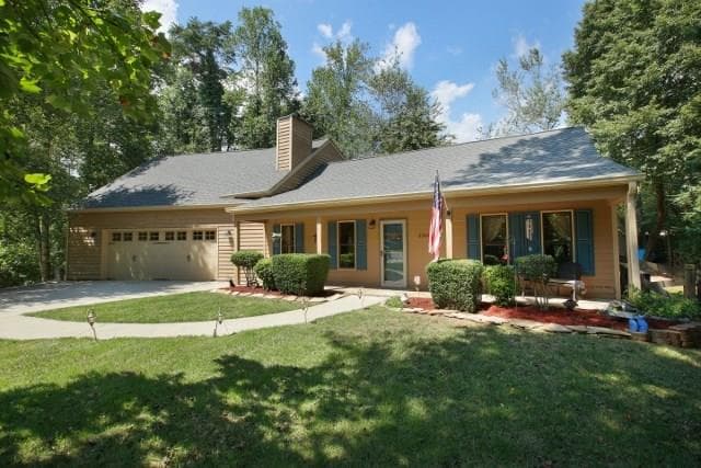 3 bedroom, 2,254 sq ft single family residence sold at 3260 Marine Road, Cumming, GA 30041
