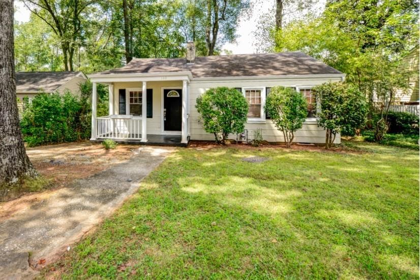 2 bedroom, 1,049 sq ft single family residence sold at 160 Murray Hill Avenue, Atlanta, GA 30317
