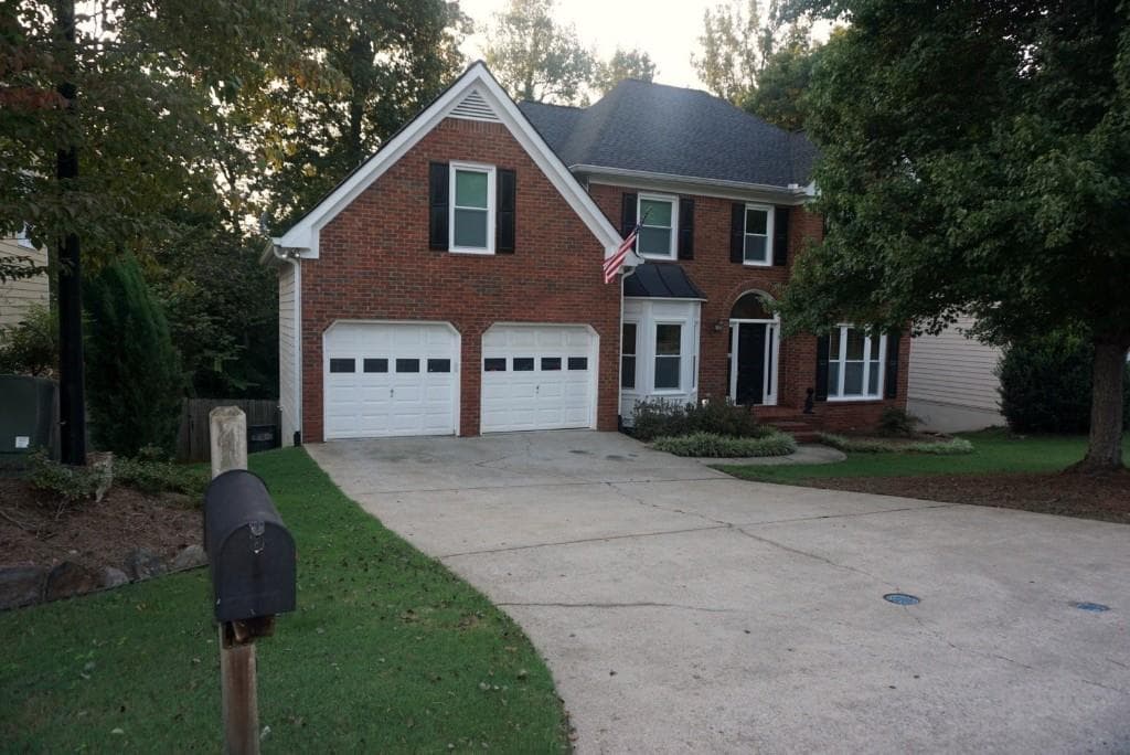 835 River Overlook Drive, Lawrenceville, GA 30043 — most recent listing photo