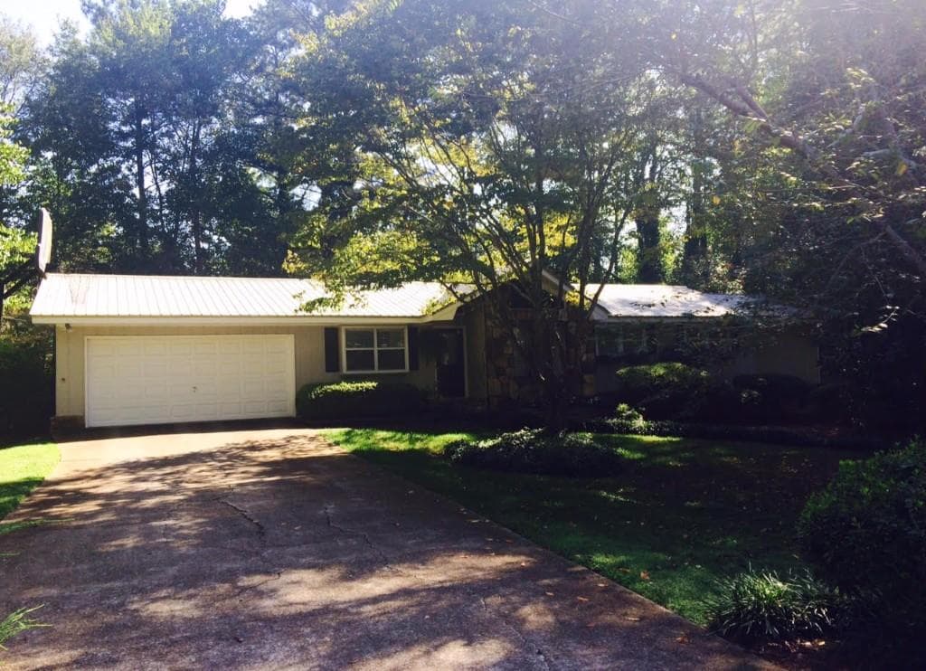3 bedroom, 1,504 sq ft single family residence sold at 832 Chandler Drive, Lawrenceville, GA 30044