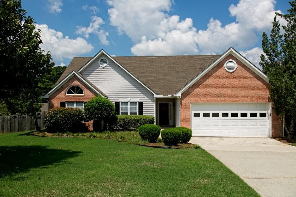 2642 Kingsbrooke Court, Kennesaw, GA 30144 — most recent listing photo