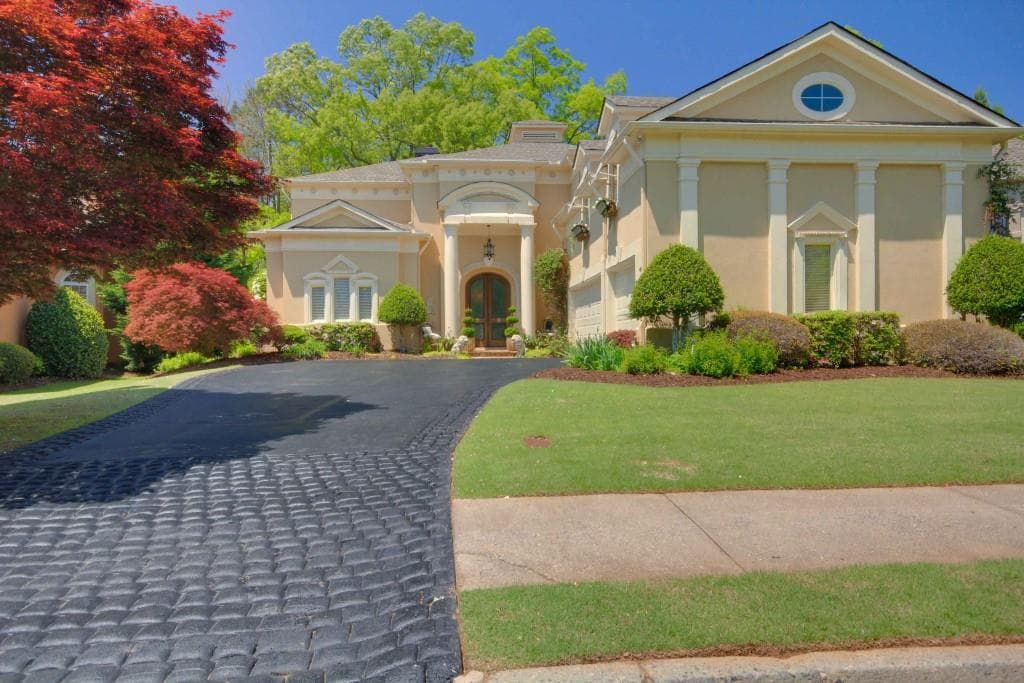 1190 Greatwood Manor, Alpharetta, GA 30005 — most recent listing photo