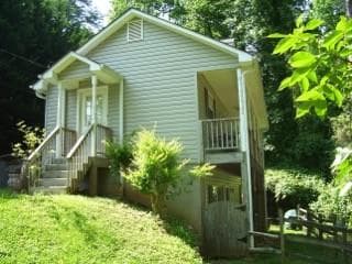 5795 Quail Trail, Gainesville, GA 30506 — most recent listing photo