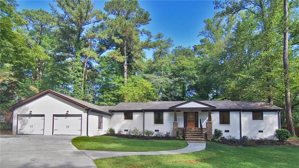 4 bedroom, 2,100 sq ft single family residence sold at 984 Crane Road, Atlanta, GA 30324