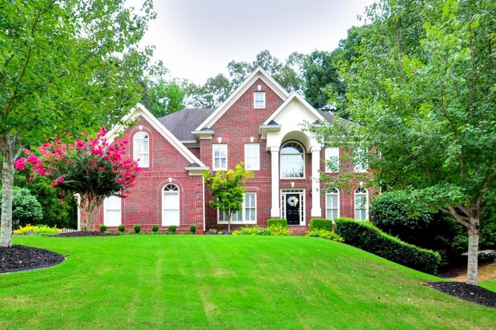 6015 Tangletree Drive, Roswell, GA 30075 — most recent listing photo