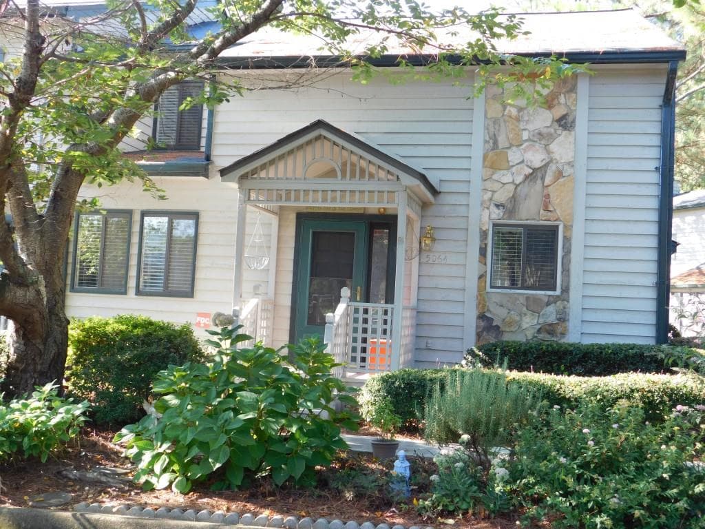 5064 Gardenia Circle 5064, Marietta, GA 30068 — most recent listing photo