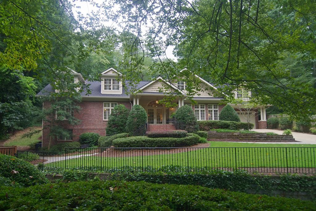 175 Landsdowne Drive, Sandy Springs, GA 30328 — most recent listing photo