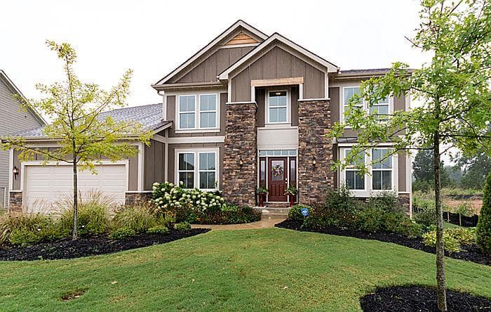 5 bedroom single family residence sold at 3738 Thackary Drive, Powder Springs, GA 30127