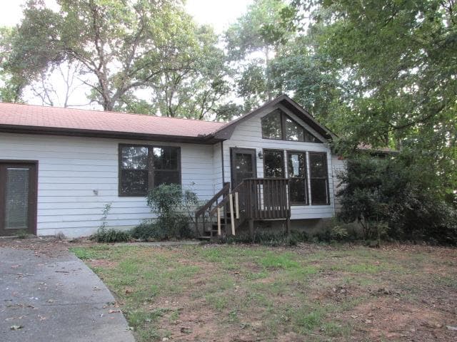 3 bedroom, 1,262 sq ft single family residence sold at 19 Mountain View Court, Cartersville, GA 30120