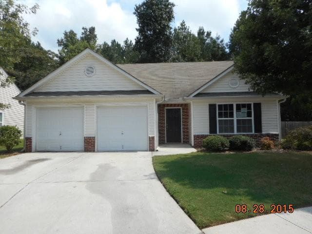 2416 Tullamore Circle, Snellville, GA 30039 — most recent listing photo