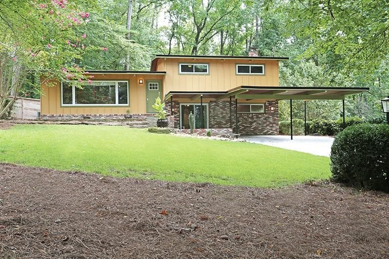4 bedroom, 1,852 sq ft single family residence sold at 3539 Eaglerock Drive, Doraville, GA 30340