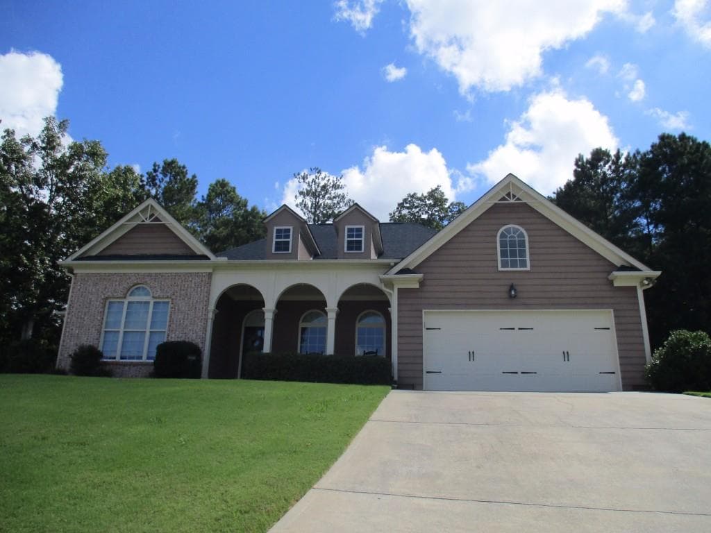 5 bedroom, 2,465 sq ft single family residence sold at 15 Isabella Court, Cartersville, GA 30121