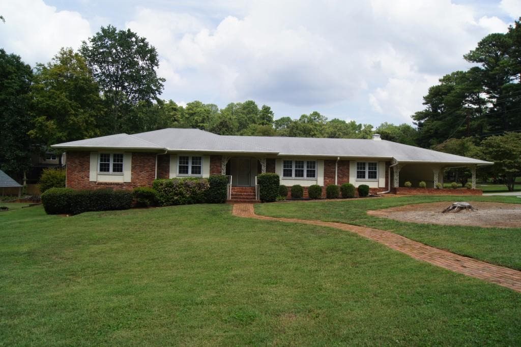 667 Bouldercrest Drive, Marietta, GA 30064 — most recent listing photo