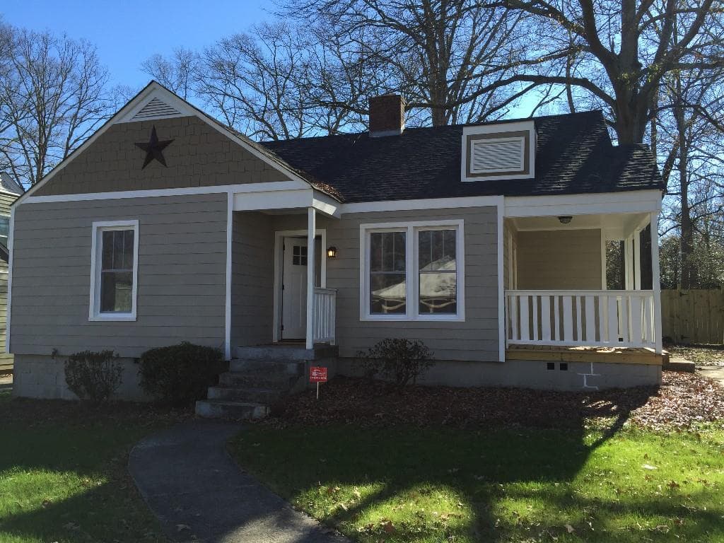 3 bedroom, 1,500 sq ft single family residence sold at 1688 John Calvin Avenue, Atlanta, GA 30337