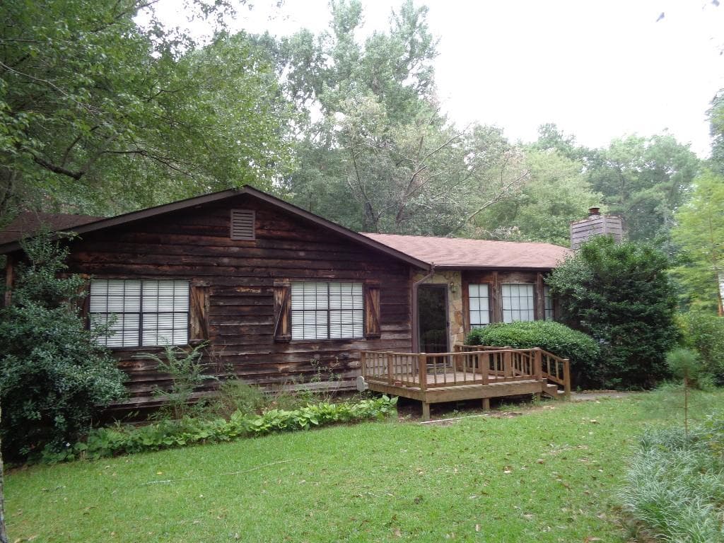 3189 Aspen Circle, Snellville, GA 30078 — most recent listing photo