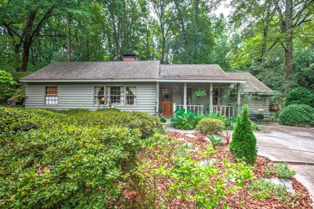 4 bedroom single family residence sold at 1397 Fama Drive, Atlanta, GA 30329