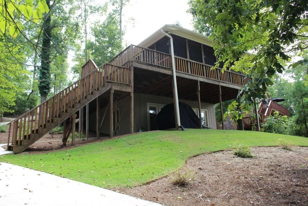 3 bedroom single family residence sold at 142 Chapman Manor Drive, Martin, GA 30557