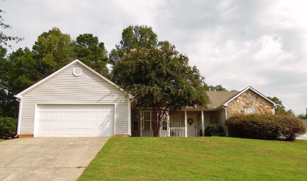 629 Oakwood Lane, Monroe, GA 30655 — most recent listing photo