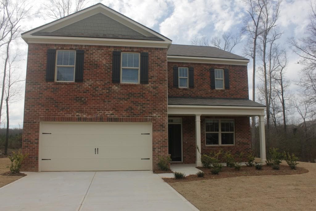 5 bedroom, 3,611 sq ft single family residence sold at 708 FELDWOOD Lane, Mcdonough, GA 30253