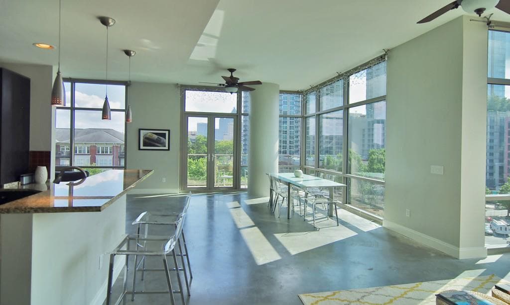 2 bedroom, 1,973 sq ft condominium sold at 905 Juniper Street 808, Atlanta, GA 30309