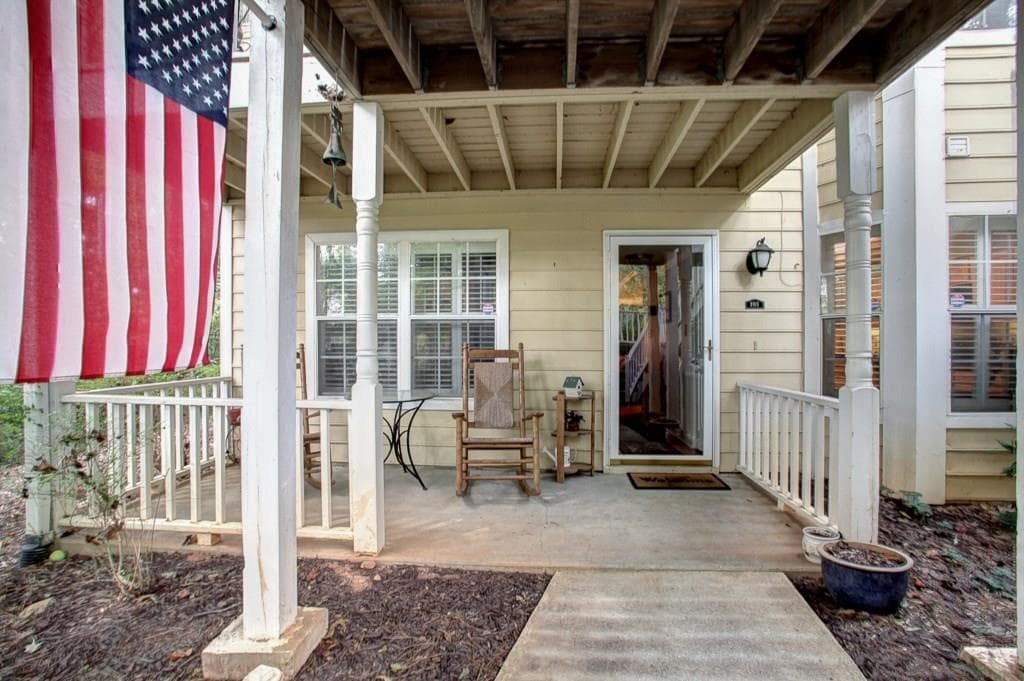 4080 Riverlook Parkway 101, Marietta, GA 30067 — most recent listing photo