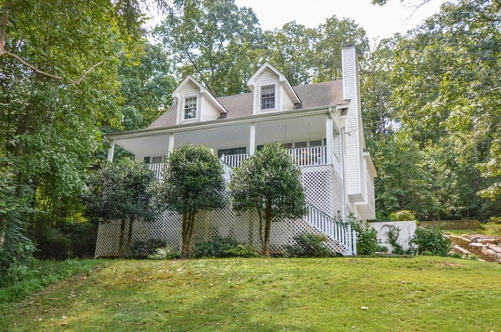 645 Riverside Road, Sugar Hill, GA 30518 — most recent listing photo